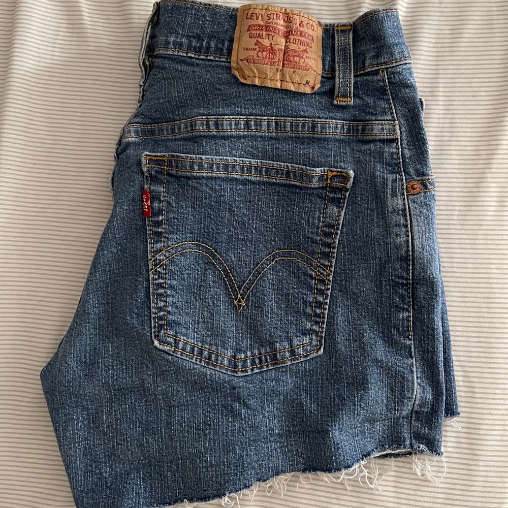 Levi Shorts